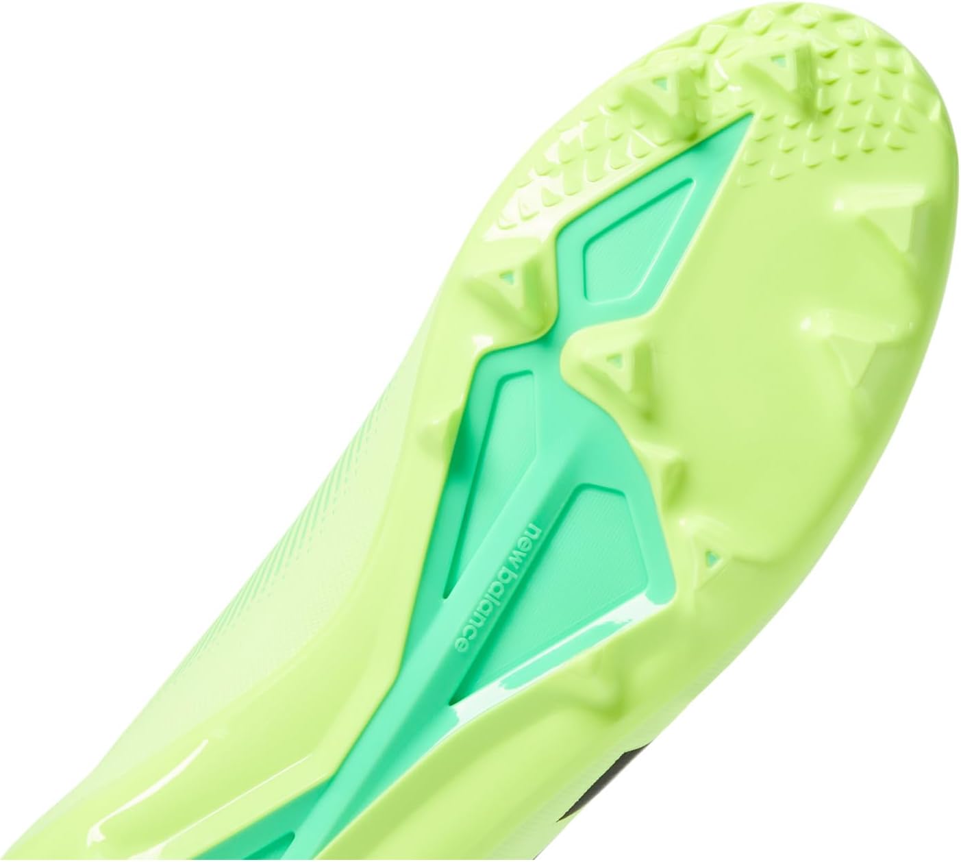 뉴발란스 FURON DISPATCH FG V7 플러스 축구화