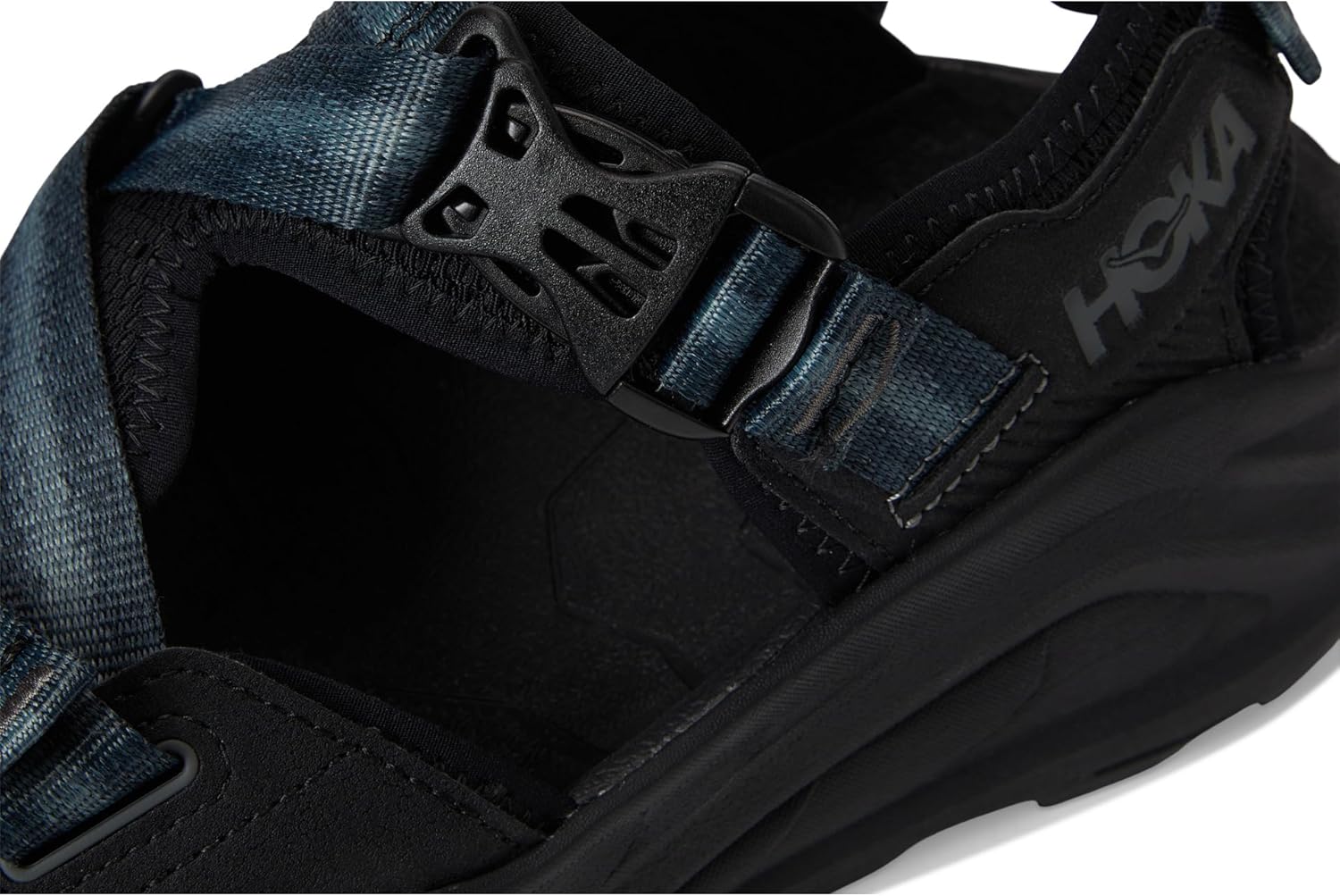 호카 Infini Hike Tc