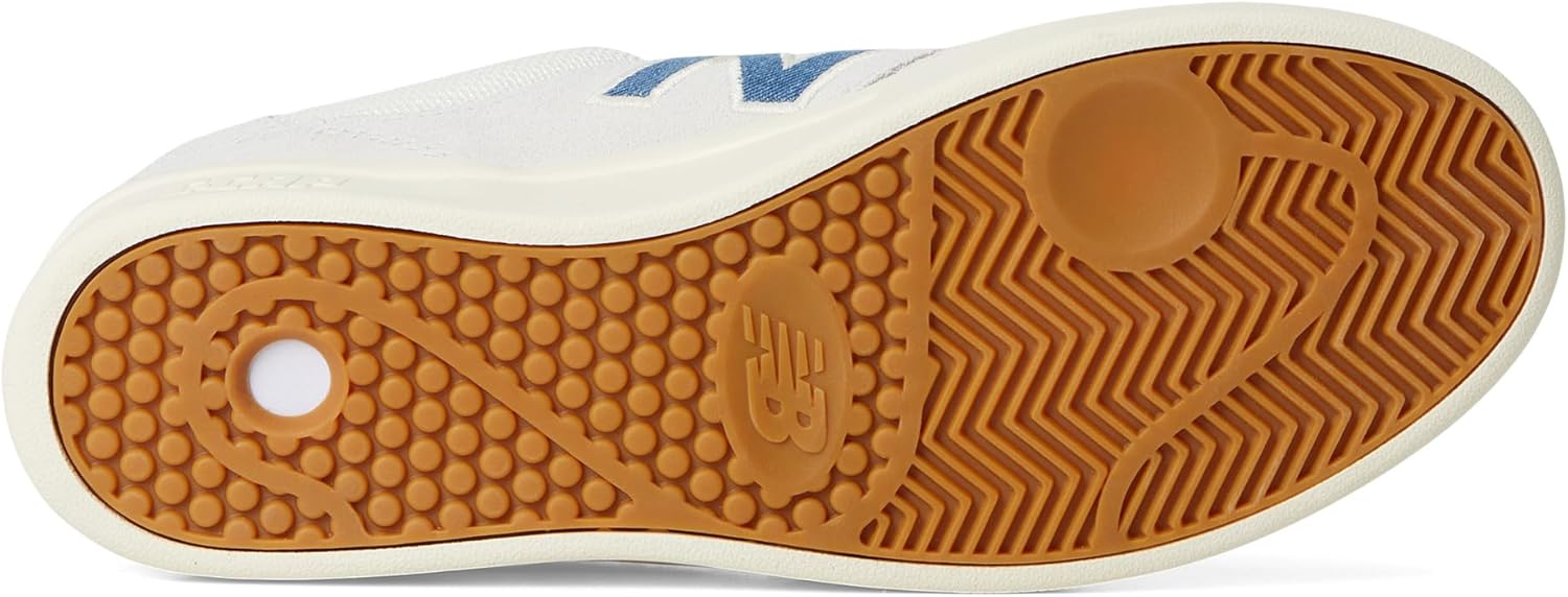 Unisex New Balance Classics 300 Court