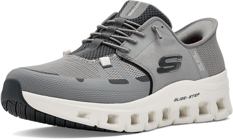 스케쳐스의 작품 슬립 인스 Glide Step Pro
