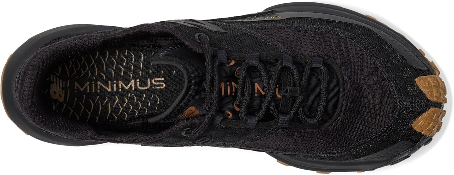 뉴발란스 Minimus 트레일