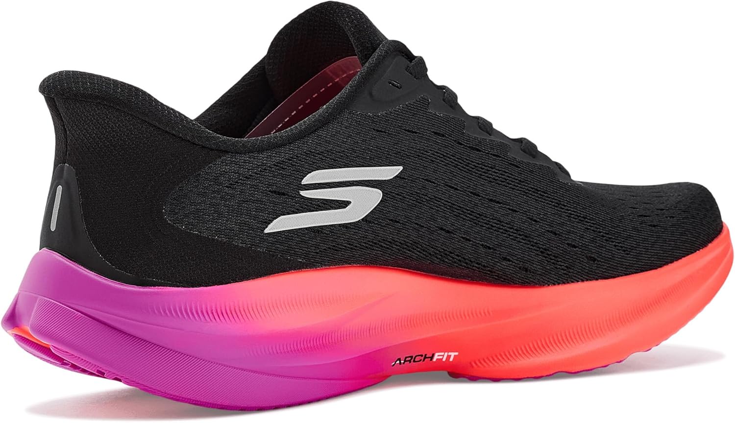 스케쳐스 Aero Spark