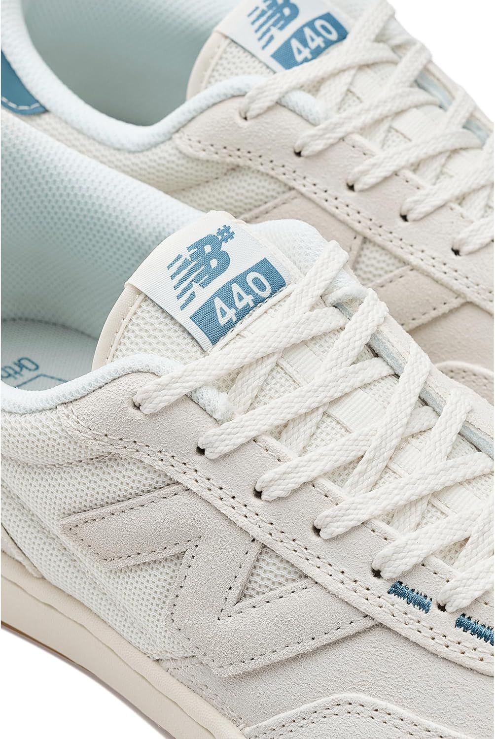 뉴발란스 숫자 440 V2
