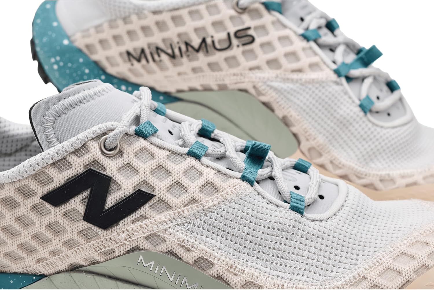 뉴발란스 Minimus 트레일 V1