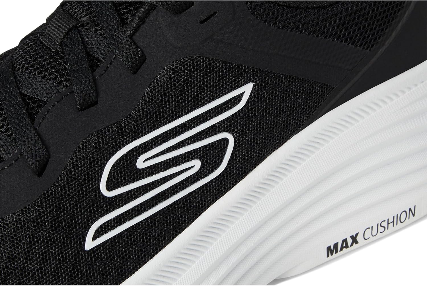 스케쳐스 맥스 Cushioning Endeavour