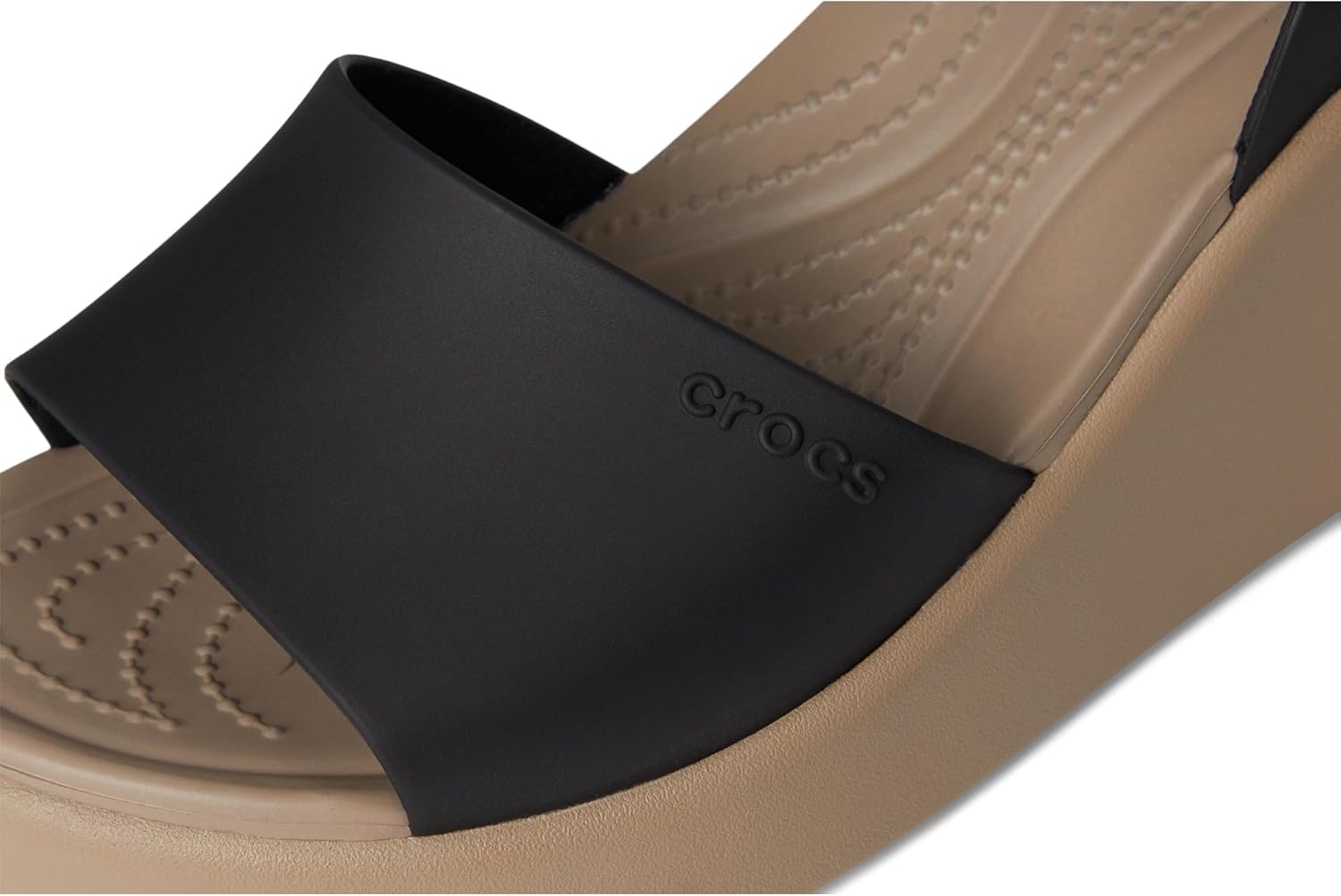 크록스 Brooklyn Ankle Strap Wedges