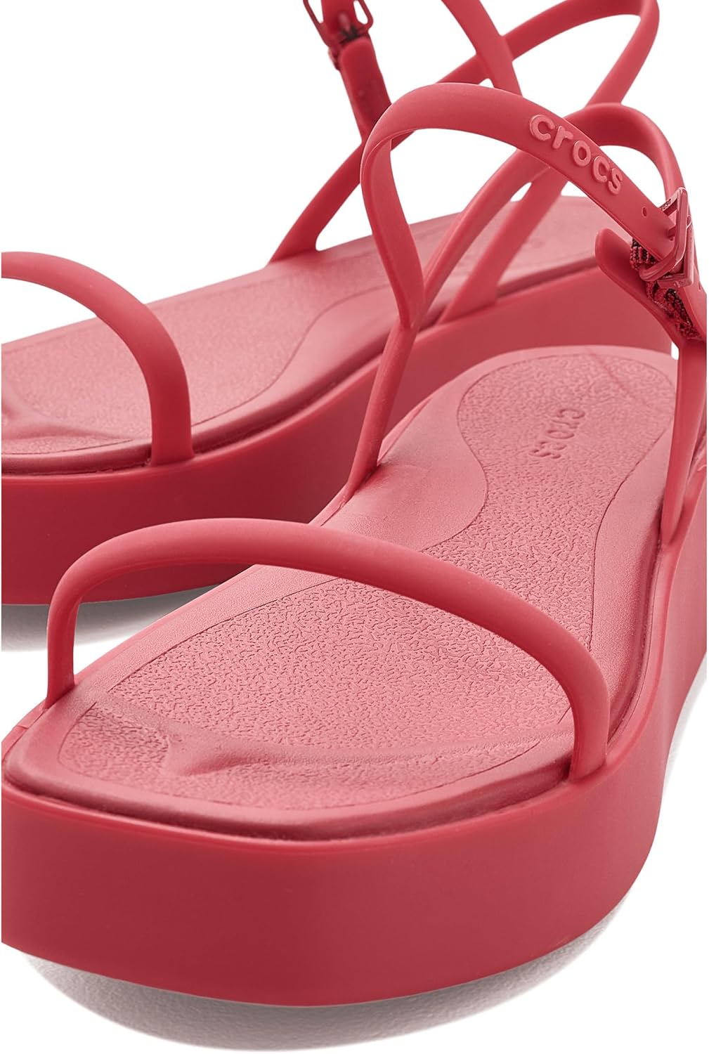 크록스 Miami Y strap 플랫폼 샌들