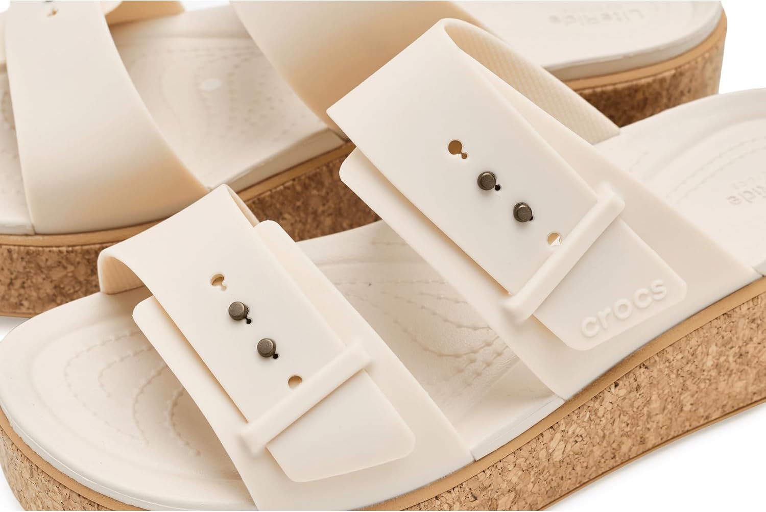 크록스 Brooklyn Cork Buckle 샌들