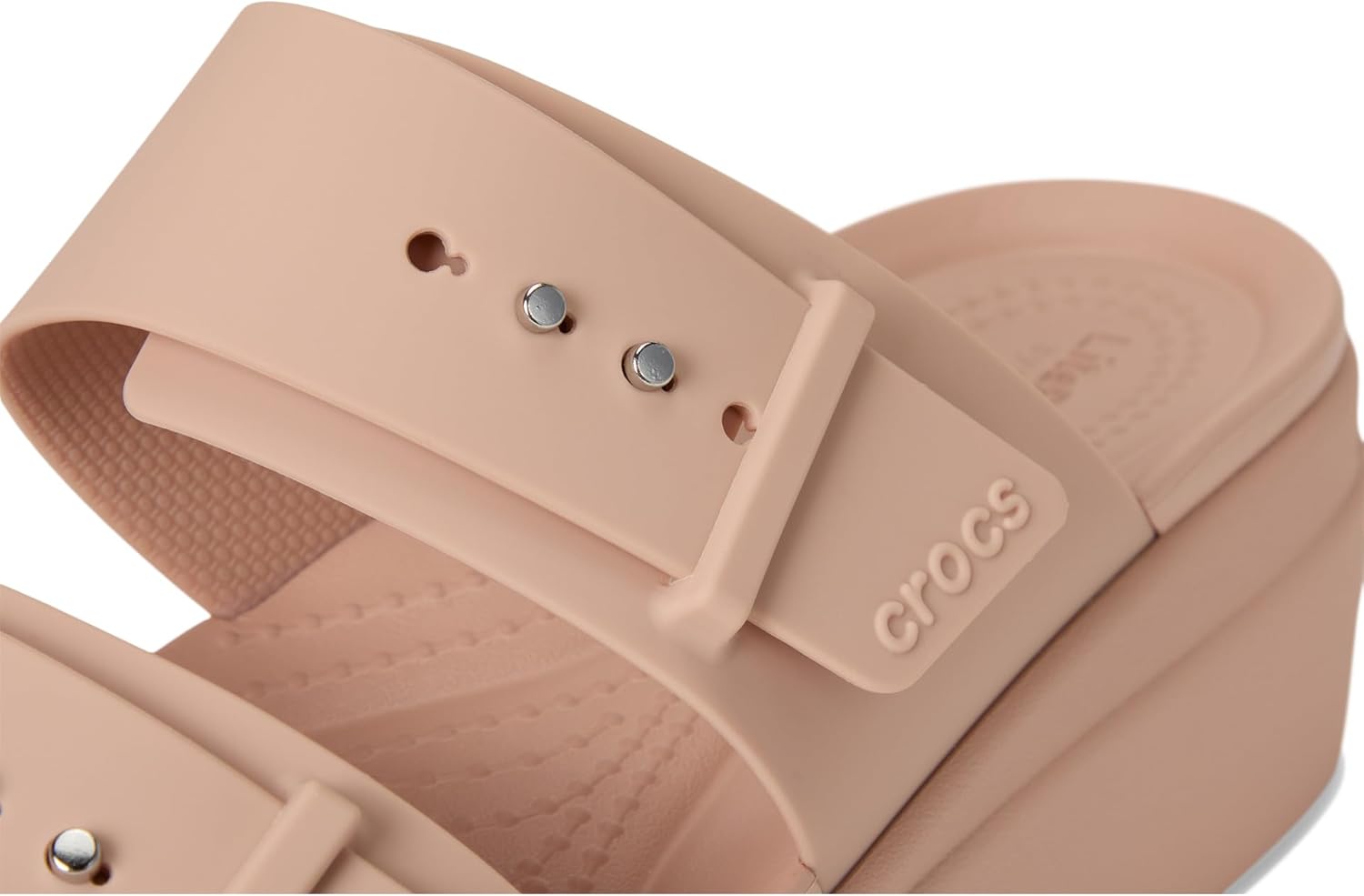 크록스 Brooklyn Buckle 로우 Wedge