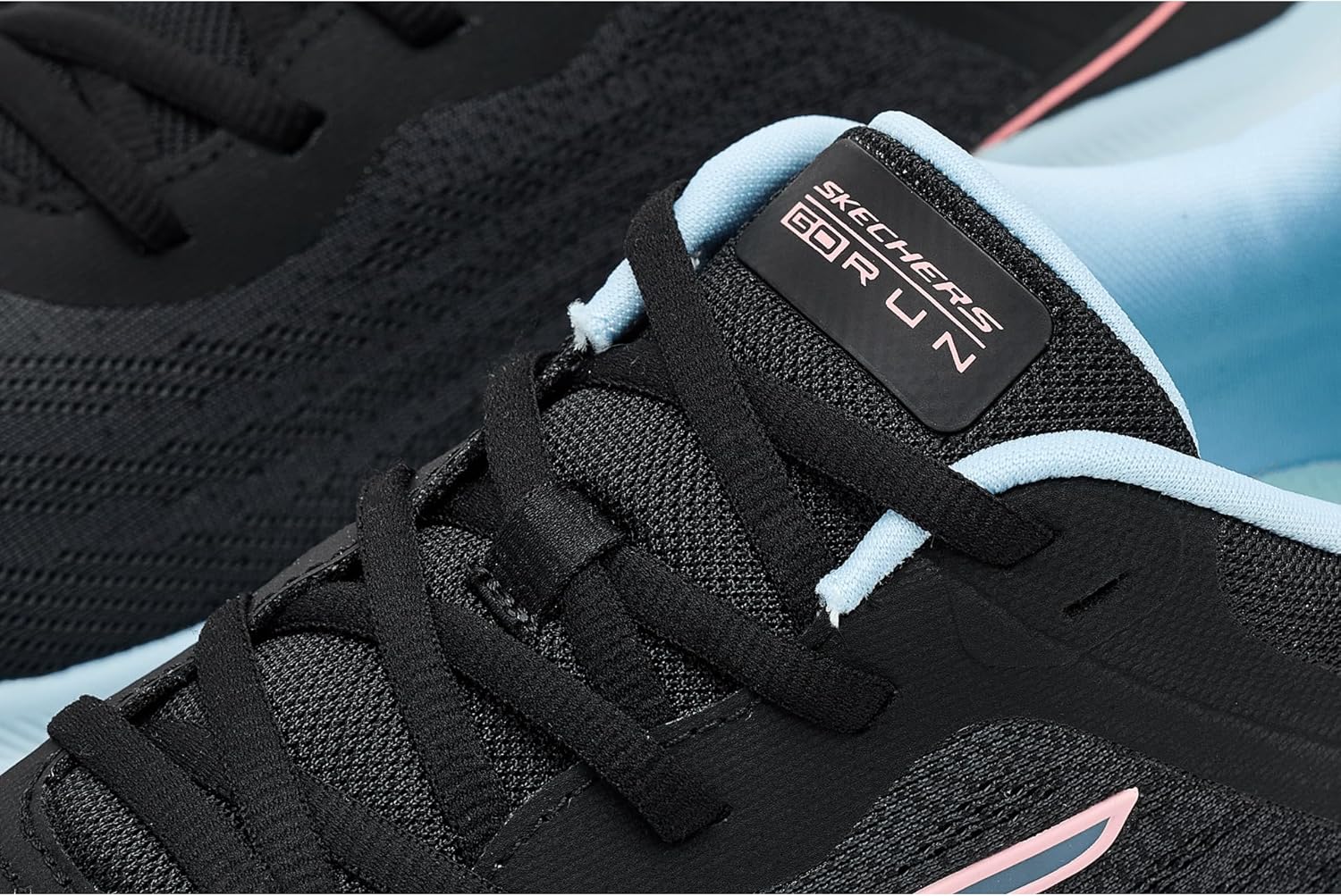 스케쳐스 맥스 Cushioning Endeavour Ardena