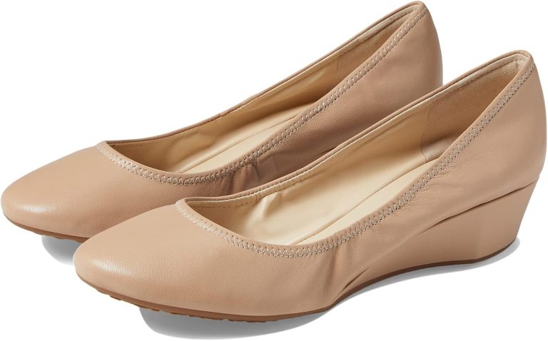 콜 한 Sloane Wedge