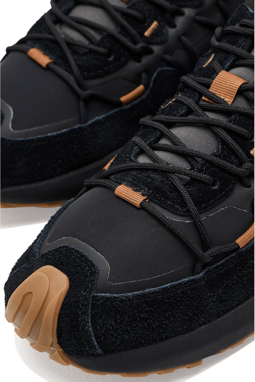 킨 UNEEK Trekker 스니커즈