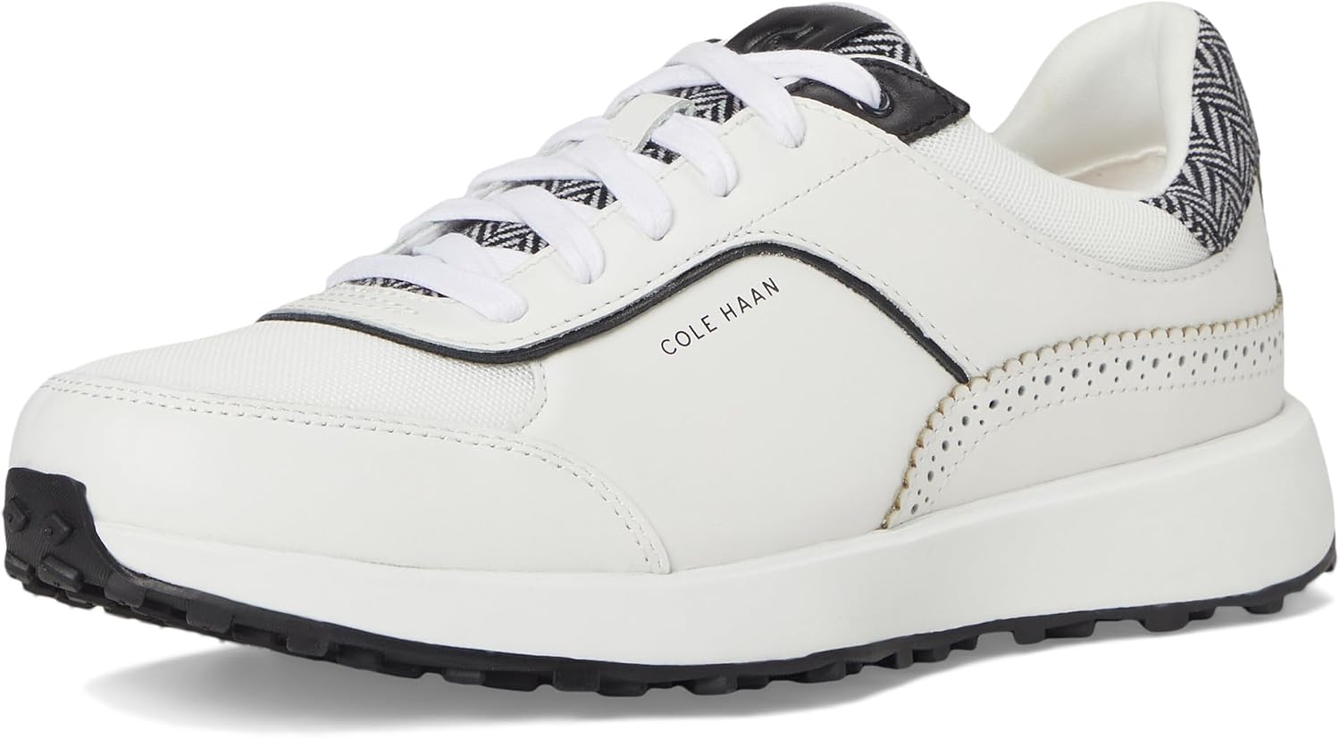 콜 한 그랜드 크로스코트 Hallet Runners